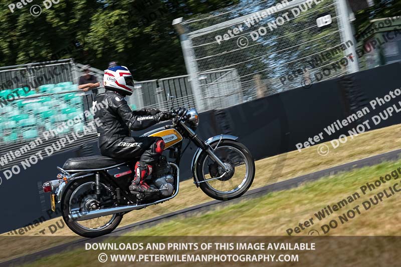 cadwell park;cadwell park photographs;cadwell trackday photographs;enduro digital images;event digital images;eventdigitalimages;peter wileman photography;racing digital images;trackday digital images;trackday photos